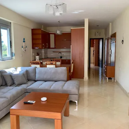 Cozy - 50 Meters From Popular Beaches