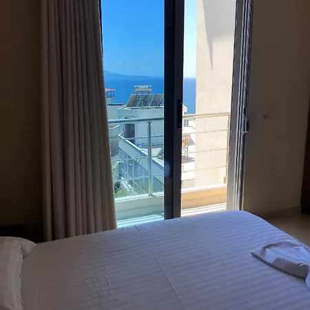 Apartment Cozy - 50 Meters From Popular Beaches *