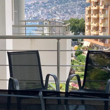 Apartment Cozy - 50 Meters From Popular Beaches